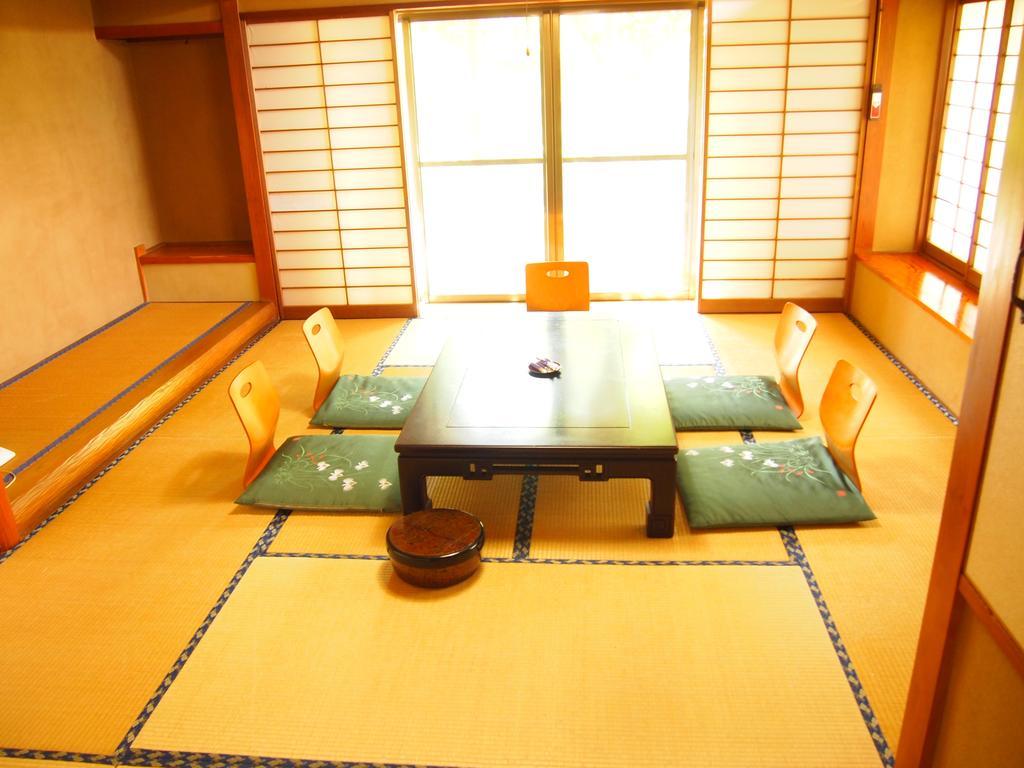 Hotel Ukai Fuefuki Camera foto